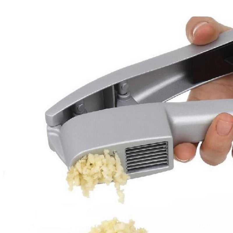2-in-1 Garlic Slicer and Mincer Kitchen Tool by HitMyNeed