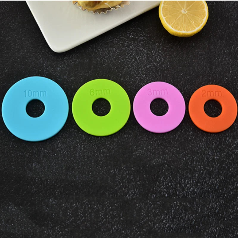 Adjustable Wood Rolling Pin with Thickness Rings by HitMyNeed