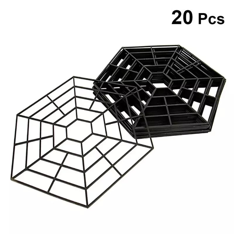 Floating Plastic Pond Guard Net Set (20 Pieces) by HitMyNeed