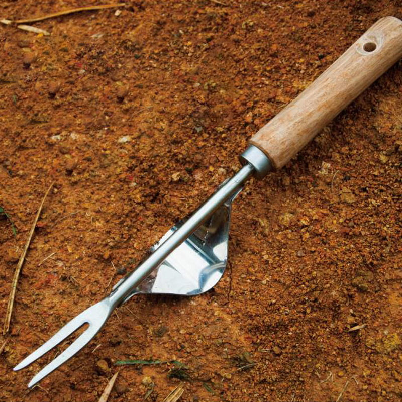 Hand Held Weed Puller with Ergonomic Wooden Handle by HitMyNeed