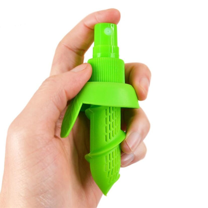Lemon Juice Spray Kitchen Tool for Citrus Fruits by HitMyNeed