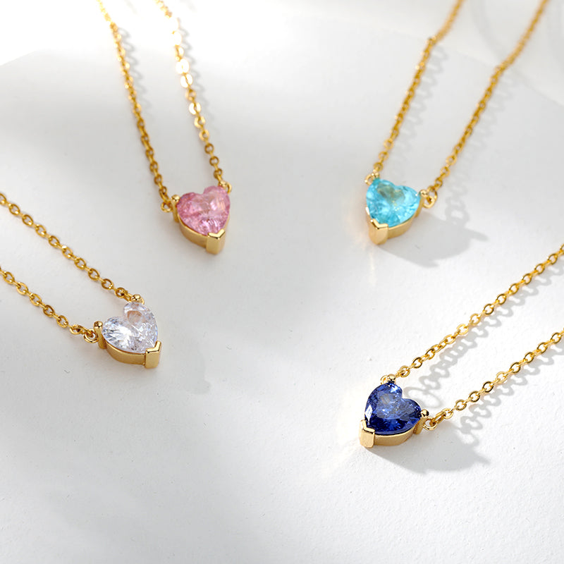 Metal Link Chain Crystal Heart Necklace by HitMyNeed