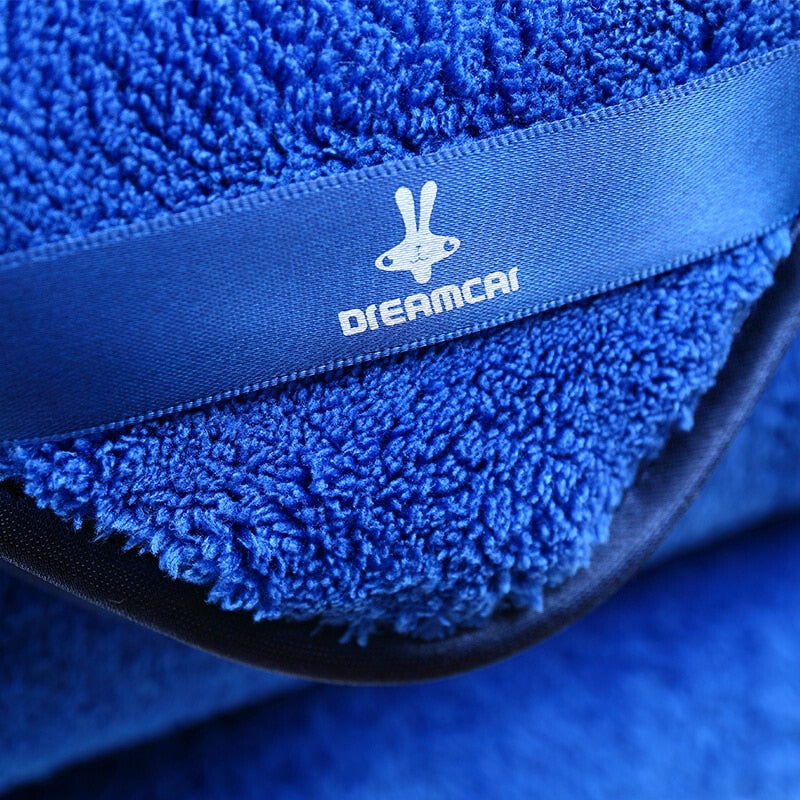 Microfiber Car Cleaning Cloth 40 x 40 cm by HitMyNeed