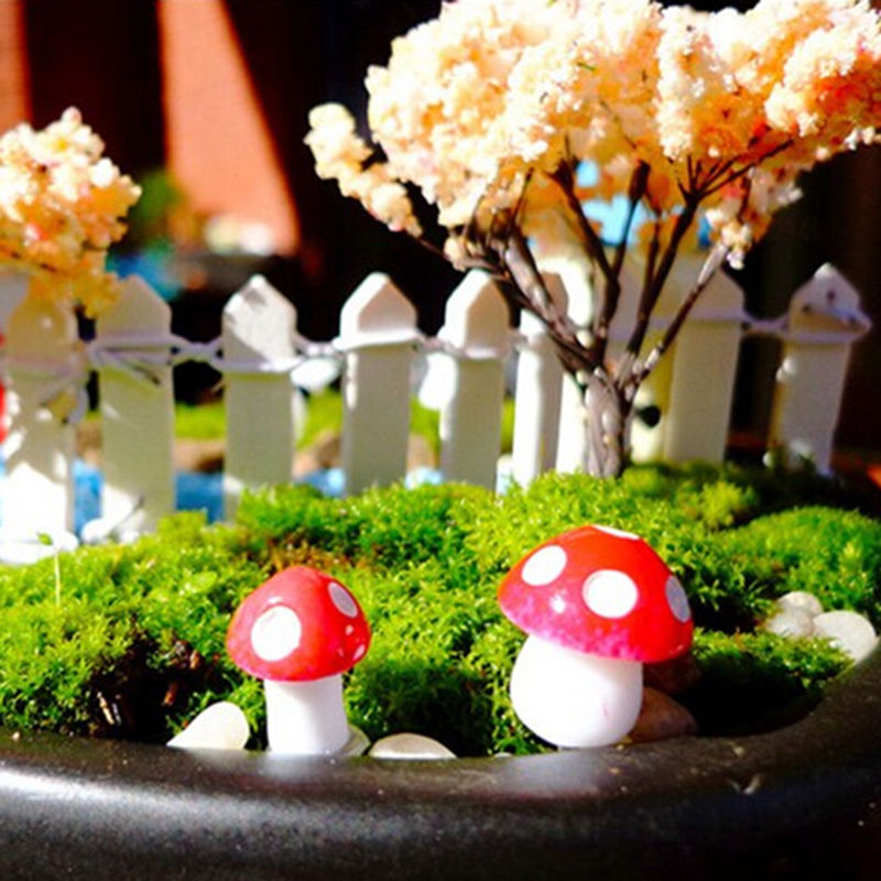 Red Mushroom Garden Ornaments Set (10 Pcs, 2 cm) by HitMyNeed