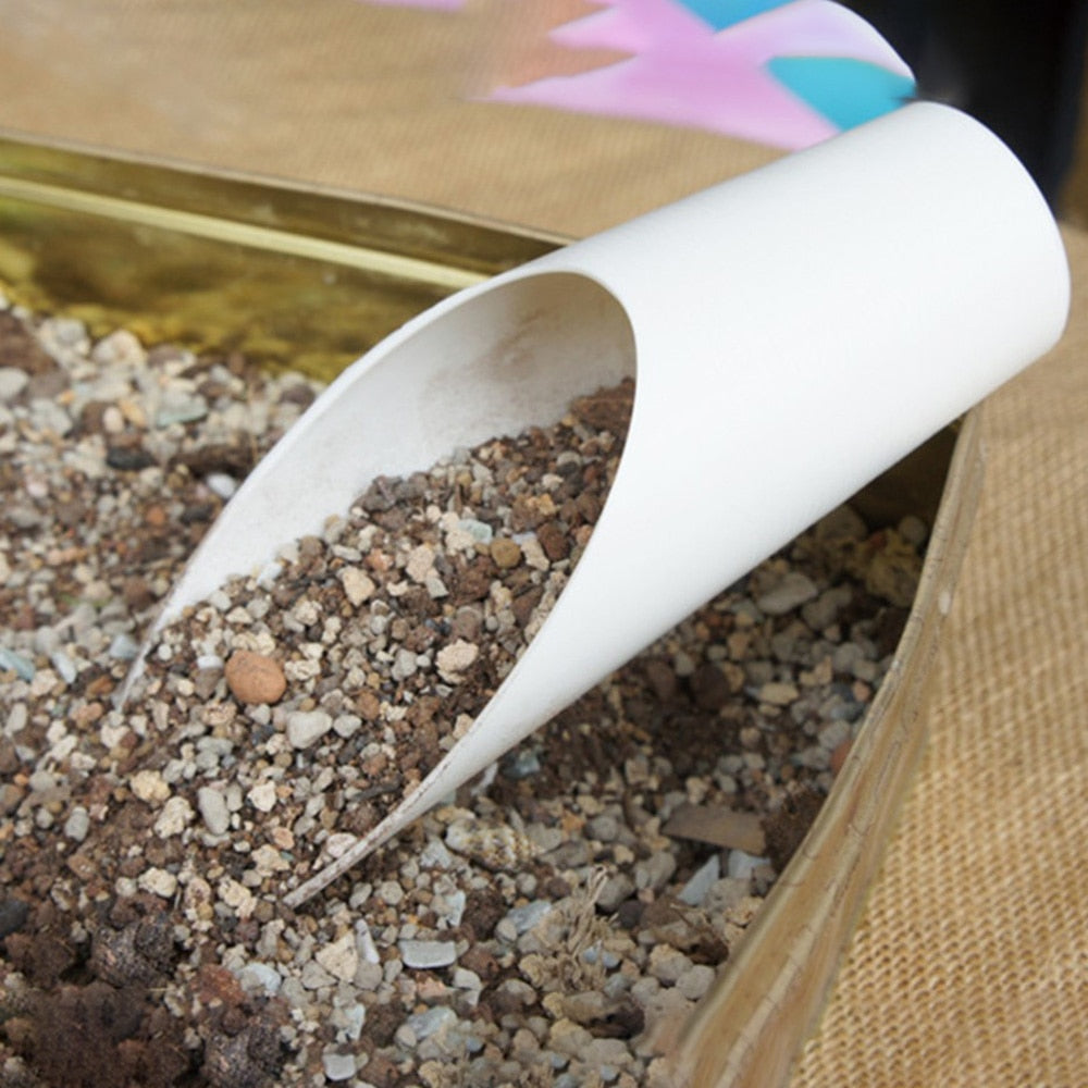 Soil Scoop for Potted Plants and Succulents by HitMyNeed