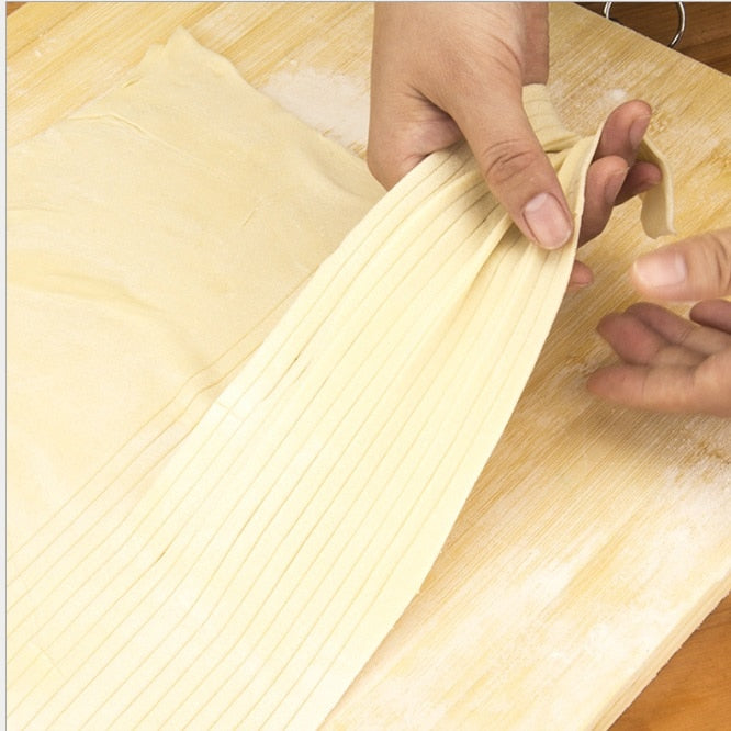 Stainless Steel Noodle & Pasta Dough Cutting Tool by HitMyNeed