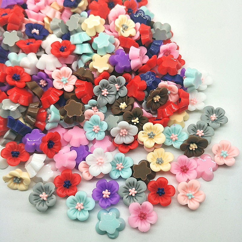 White Resin Flower Embellishments 14mm (100pcs) by HitMyNeed