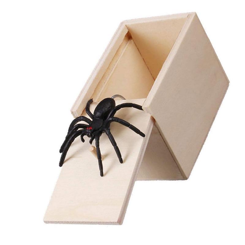 Wooden Jumping Spider Prank Scare Box by HitMyNeed