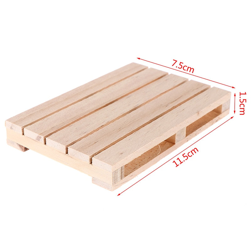 Wooden Mini Pallet Coaster for Drinks & Plants by HitMyNeed