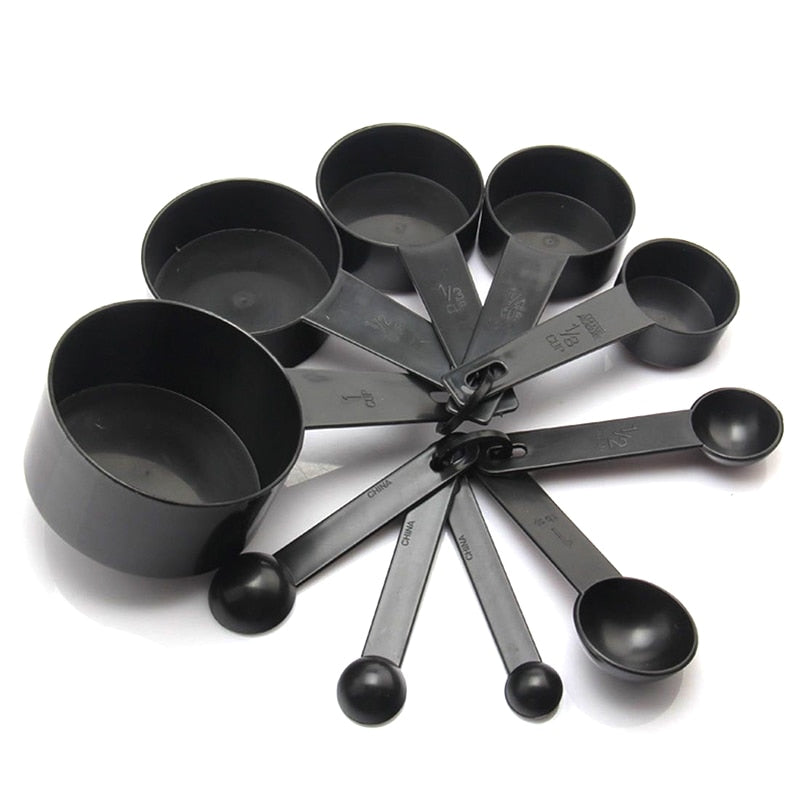 10-Piece Plastic Measuring Cups and Spoons Set by HitMyNeed