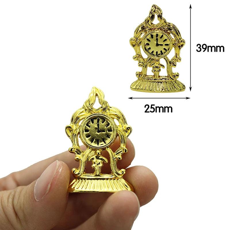 1:12 Dollhouse Miniature Wall Clock 1pc by HitMyNeed