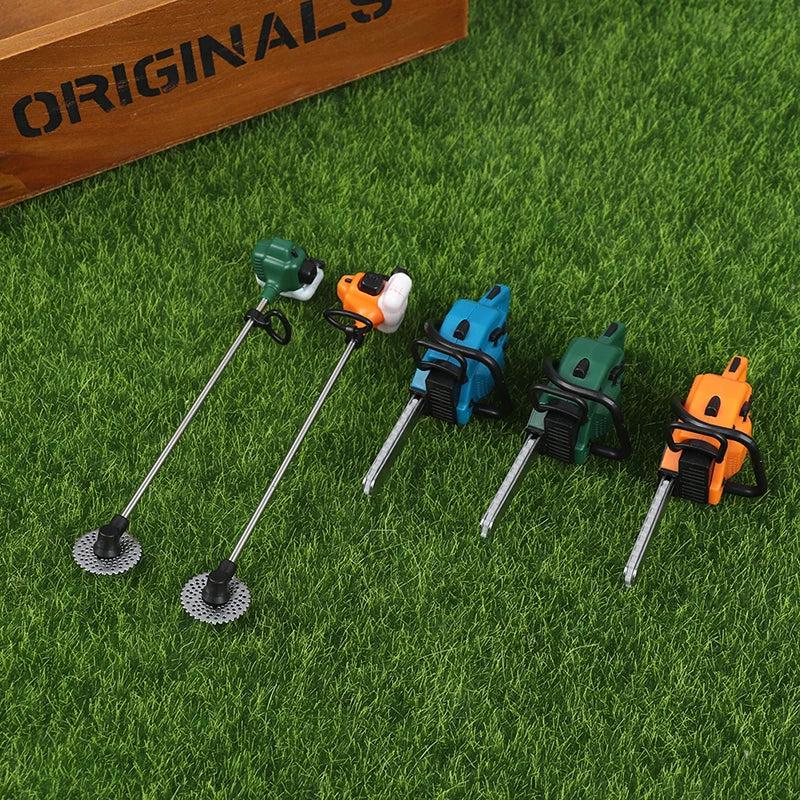 1:12 Scale Miniature Chainsaw for Dolls Houses by HitMyNeed