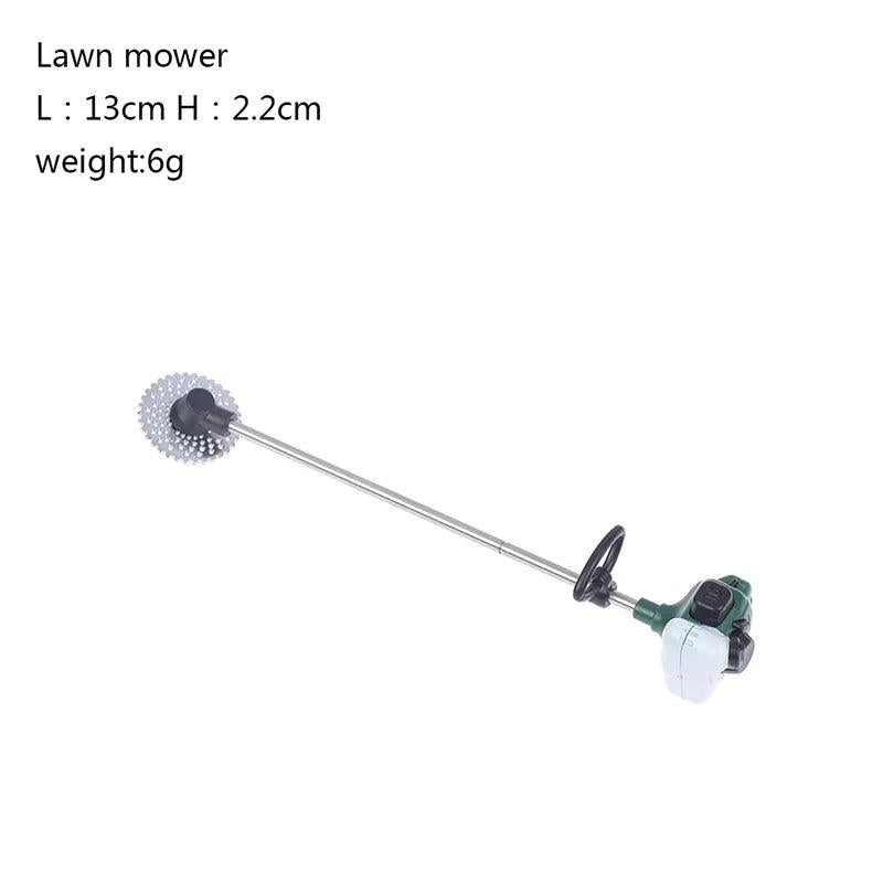 1:12 Scale Miniature Chainsaw for Dolls Houses b2 by HitMyNeed