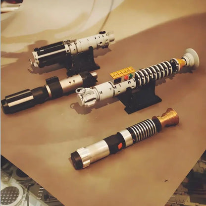 147-Piece Luke Skywalker Lightsaber Building Block Set by HitMyNeed
