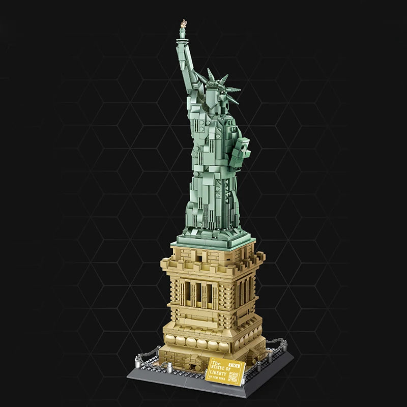 1577pcs Statue of Liberty Architecture Building Set by HitMyNeed