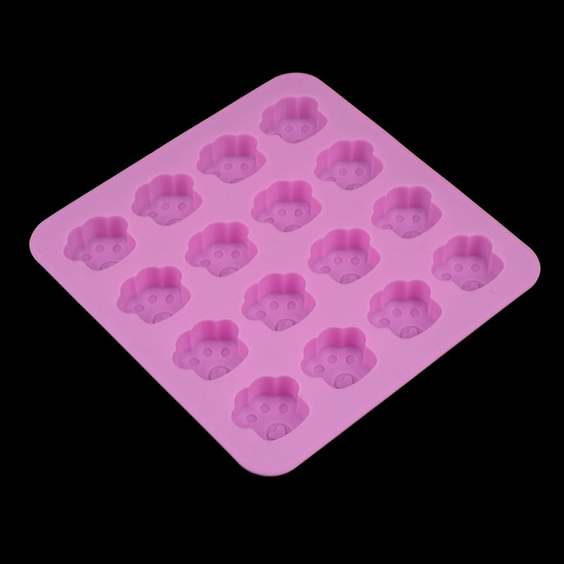 16-Cavity Paw Print Silicone Mold for Treats by HitMyNeed
