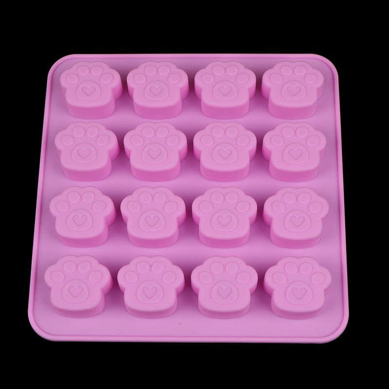 16-Cavity Paw Print Silicone Mold for Treats by HitMyNeed
