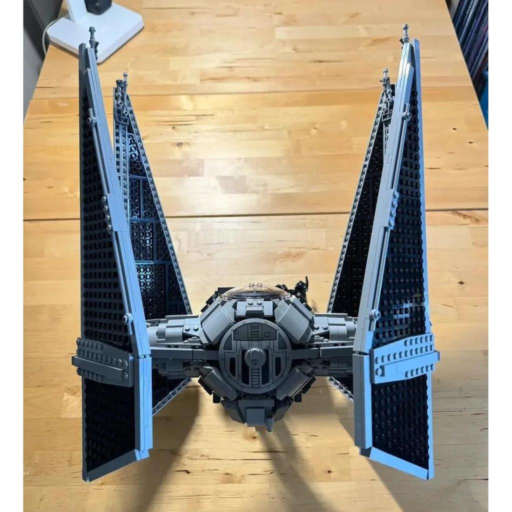 1931pcs TIE Interceptor Spaceship MOC Building Set by HitMyNeed
