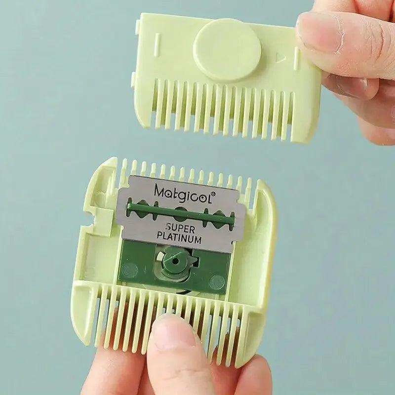 2-in-1 Bangs Trimmer and Hairdressing Comb by HitMyNeed