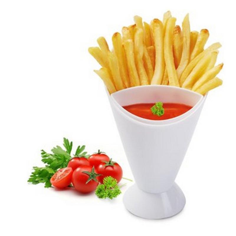 2-in-1 Fries Cone with Integrated Dipping Cup by HitMyNeed