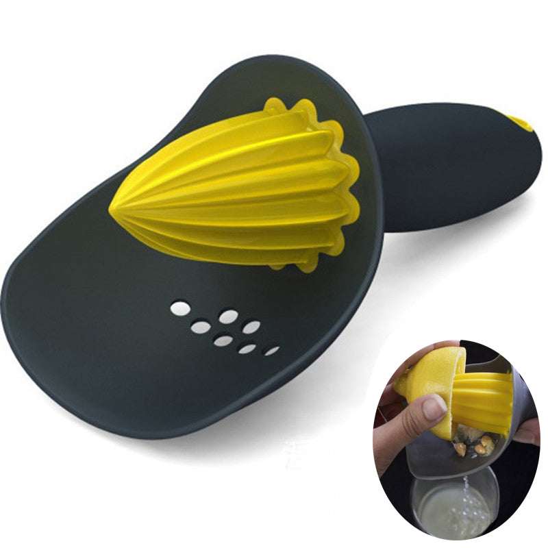 2-in-1 Manual Citrus Juicer with Built-In Strainer by HitMyNeed