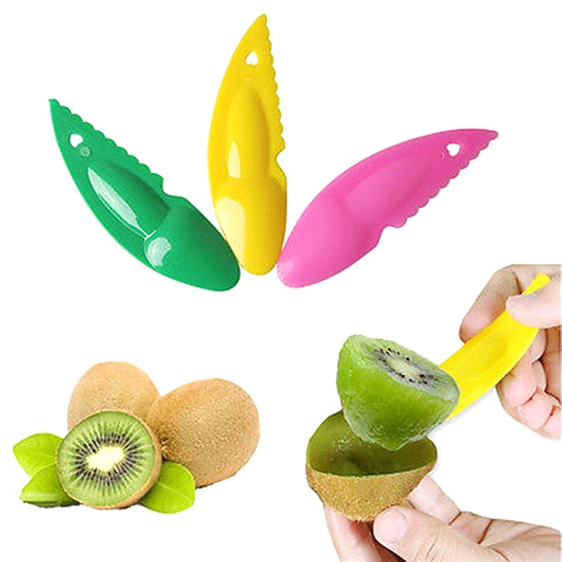 2-in-1 Plastic Kiwi Fruit Cutters Set (3 Pack) by HitMyNeed