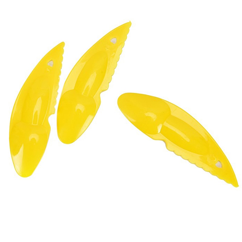 2-in-1 Plastic Kiwi Fruit Cutters Set (3 Pack) by HitMyNeed