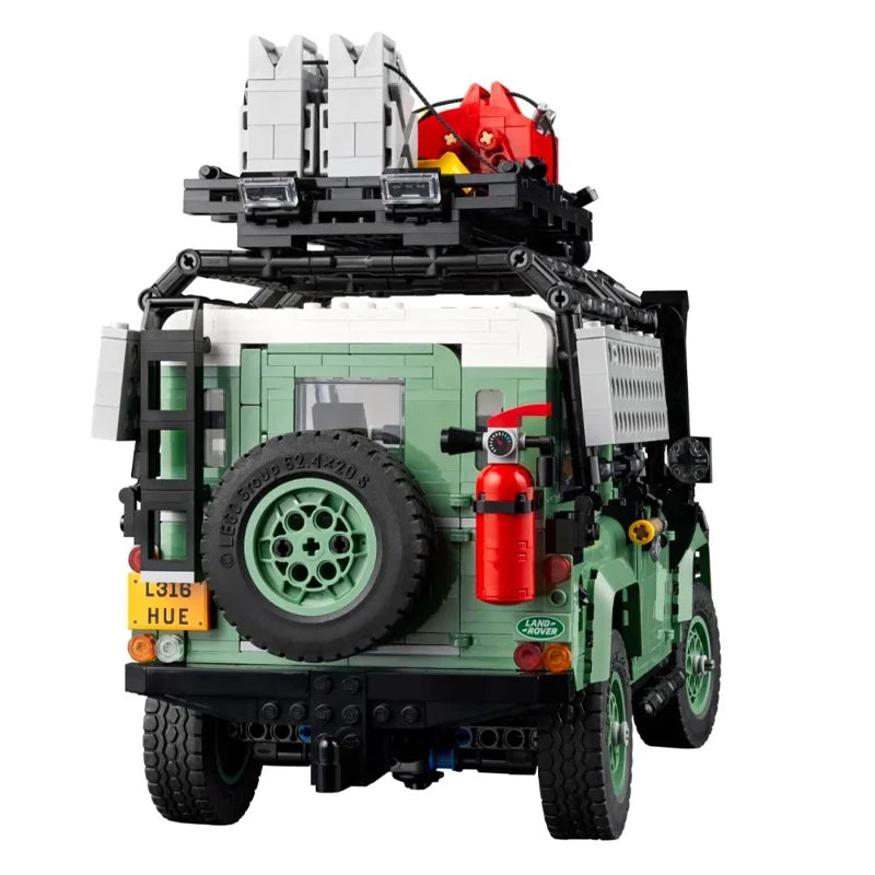 2336pcs Land Rover Defender 90 Off-Road Car Building Set by HitMyNeed