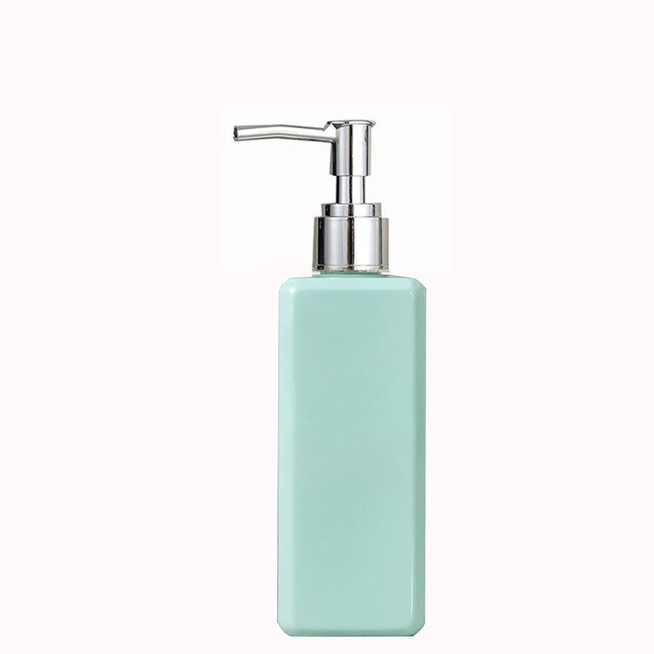 250ml Refillable Plastic Shampoo Dispenser Bottle green-silver-pump by HitMyNeed