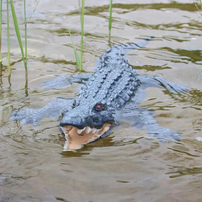 2.4G Remote Control Crocodile RC Boat for Pools by HitMyNeed