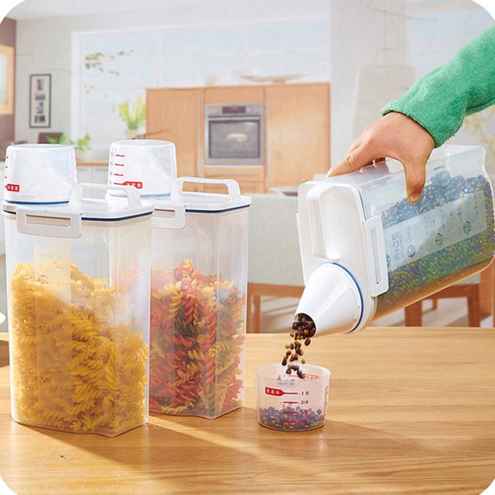 2L Cereal Container Plastic Food Dispenser by HitMyNeed
