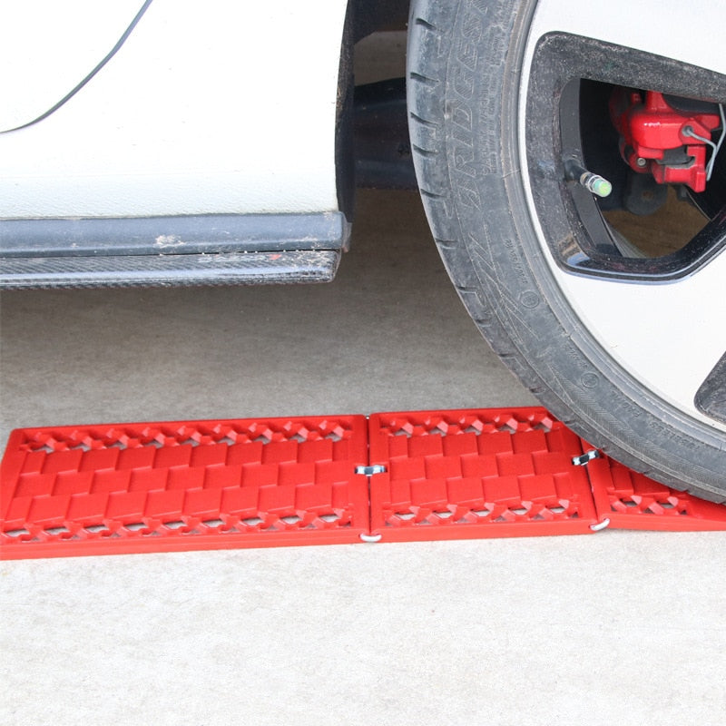 2pcs Foldable Rubber Traction Mats for Car Tires by HitMyNeed