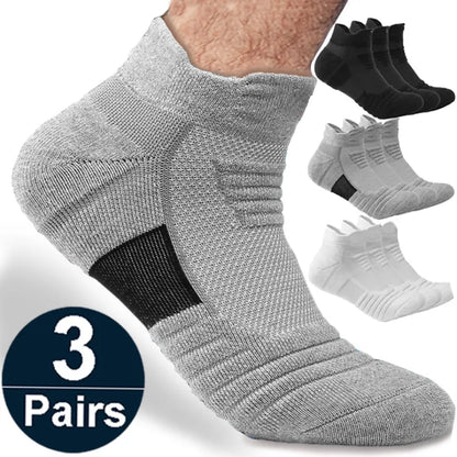 3 Pairs Unisex Anti-Slip Sports Socks EU 39-45 by HitMyNeed
