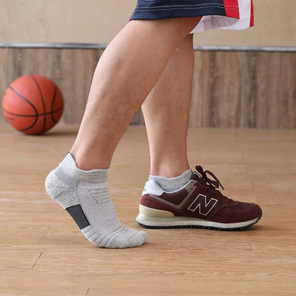 3 Pairs Unisex Anti-Slip Sports Socks EU 39-45 by HitMyNeed