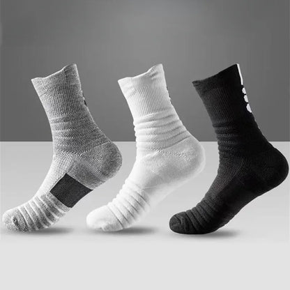 3 Pairs Unisex Anti-Slip Sports Socks EU 39-45 by HitMyNeed