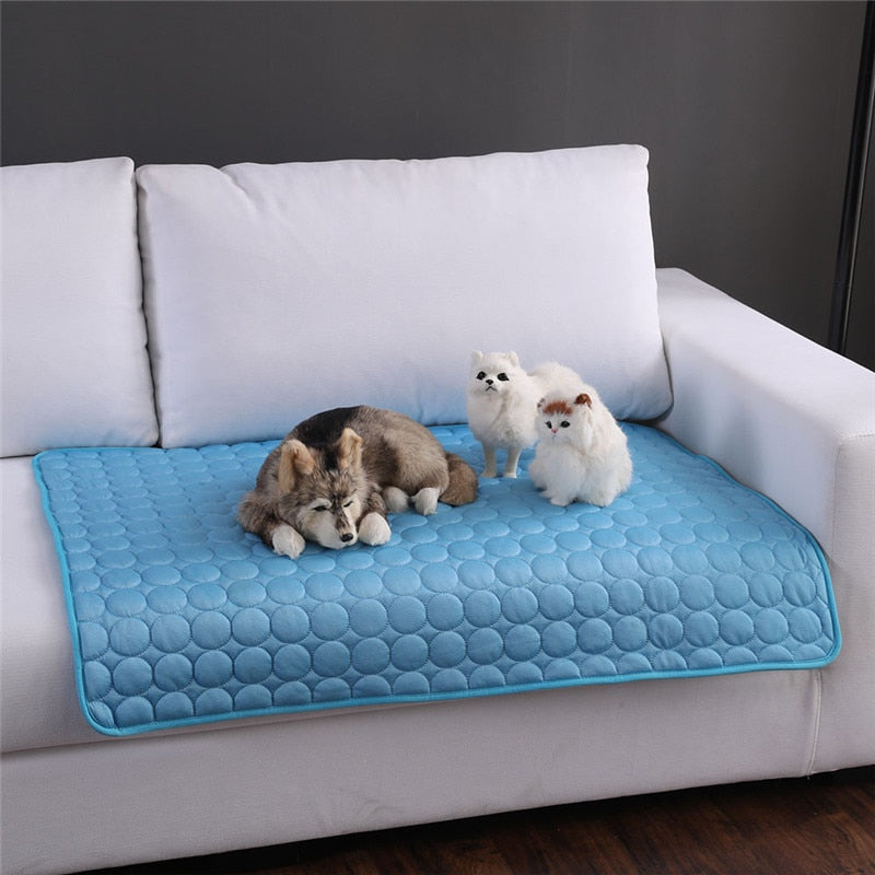 Cooling Pet Mat Summer Sleeping Bed for Dogs & Cats