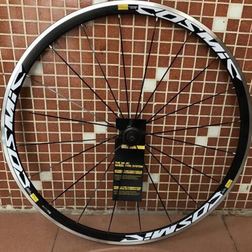 700C Aluminum Road Bike Wheelset 30mm Rim Depth by HitMyNeed