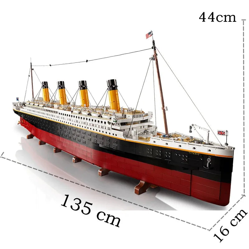 9000-Piece Titanic Cruise Ship Building Block Set by HitMyNeed