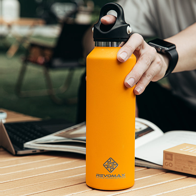 950ml Stainless Steel Vacuum Thermos Flask by HitMyNeed
