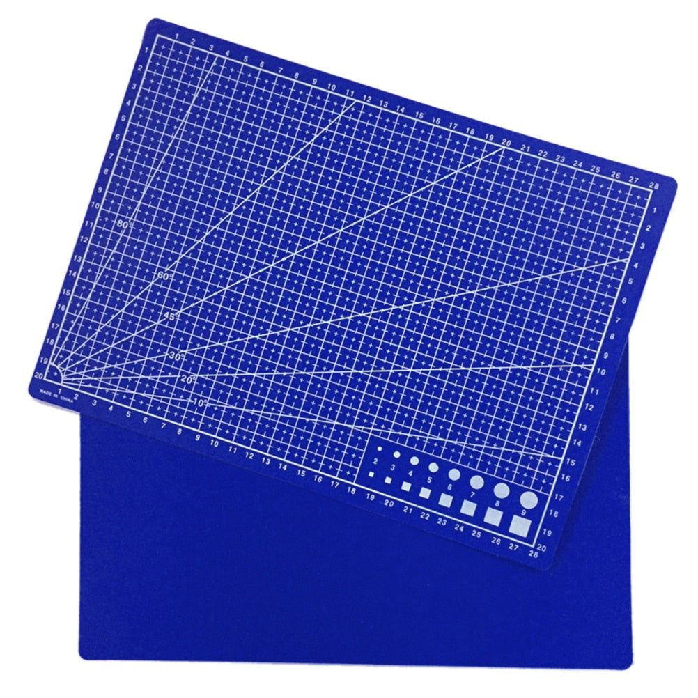 A4 Cutting Mat Paper Cutting Board 30 x 22 cm by HitMyNeed