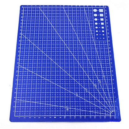 A4 Cutting Mat Paper Cutting Board 30 x 22 cm by HitMyNeed