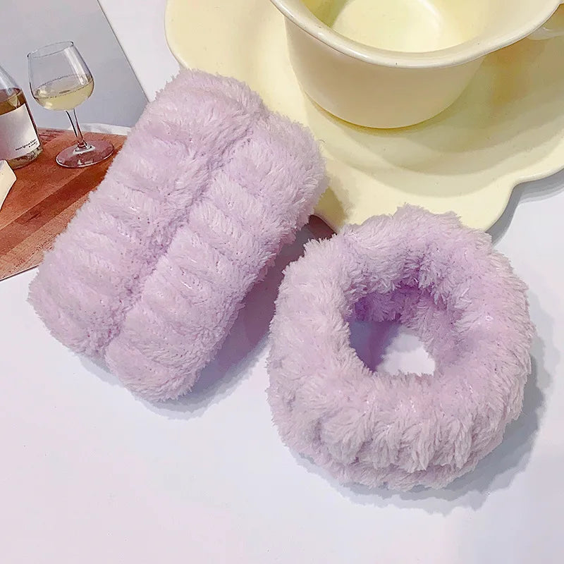 Absorbent Microfiber Face Wash Wristbands (Pair) 1pair-purple by HitMyNeed