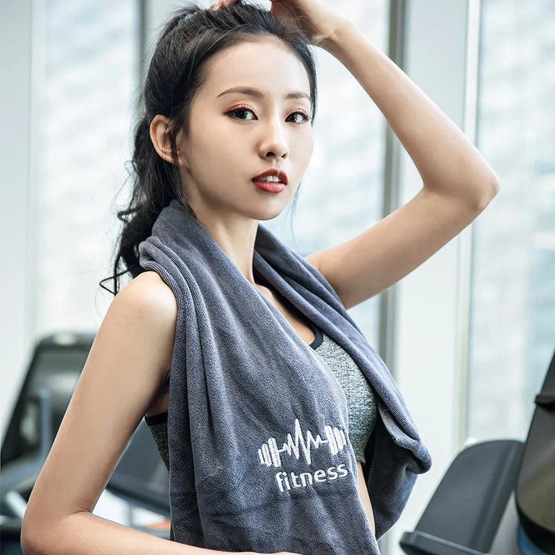 Absorbent Microfiber Gym Towel 40 x 95 cm by HitMyNeed
