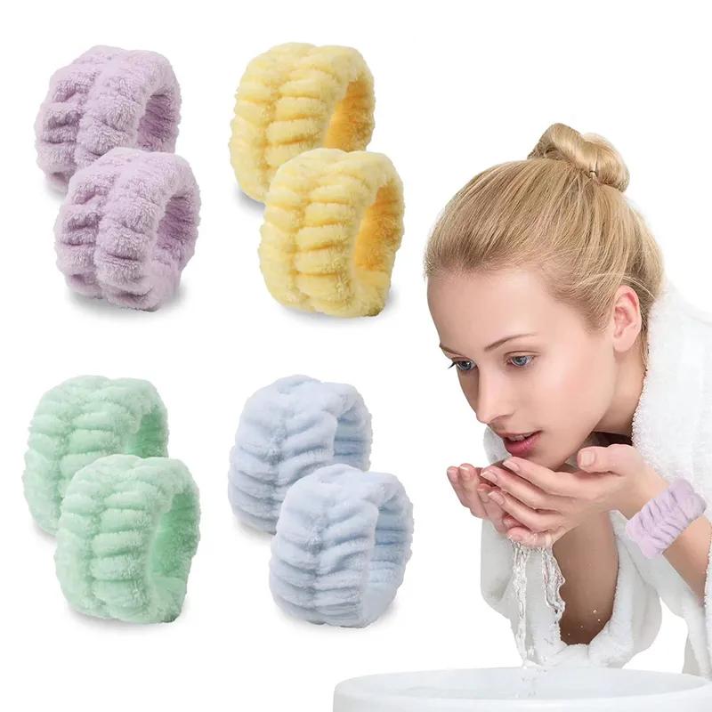 Absorbent Wristbands for Face Washing (2-Pack) by HitMyNeed