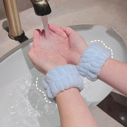 Absorbent Wristbands for Face Washing (2-Pack) by HitMyNeed