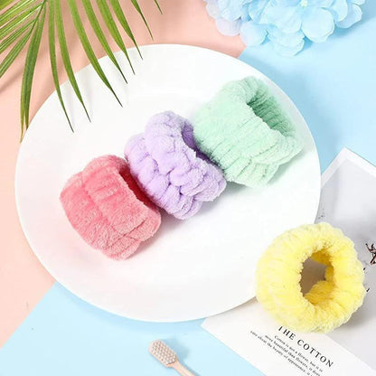 Absorbent Wristbands for Face Washing (2-Pack) by HitMyNeed