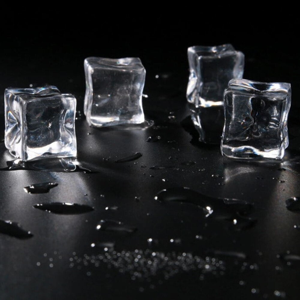 Acrylic Fake Ice Cubes 25mm Set of 5 by HitMyNeed
