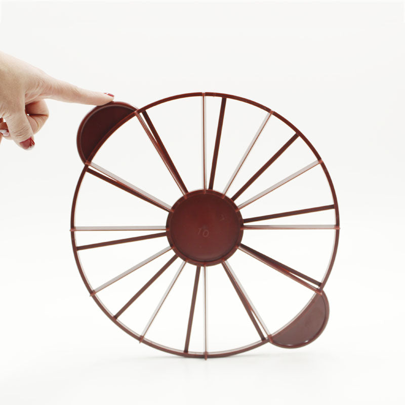 Adjustable 10/12 Slice Round Pie and Cake Cutter by HitMyNeed