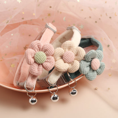Adjustable Cat Flower Collar with Bell by HitMyNeed