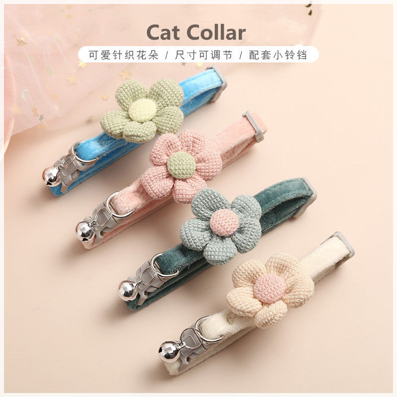 Adjustable Cat Flower Collar with Bell by HitMyNeed